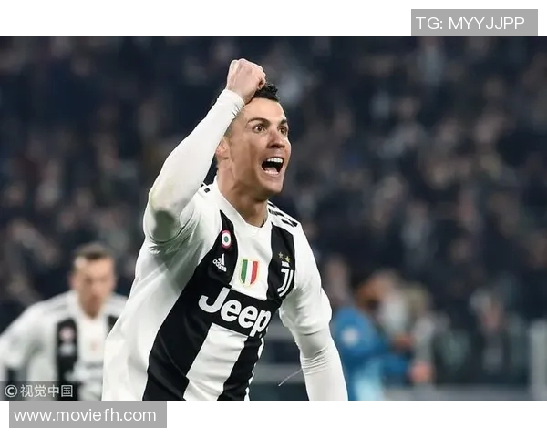 尤文图斯官方确认C罗伤情无碍,将及时休息备战下一轮比赛 尤文图斯官方确认C罗伤情无碍,将及时休息备战下一轮比赛