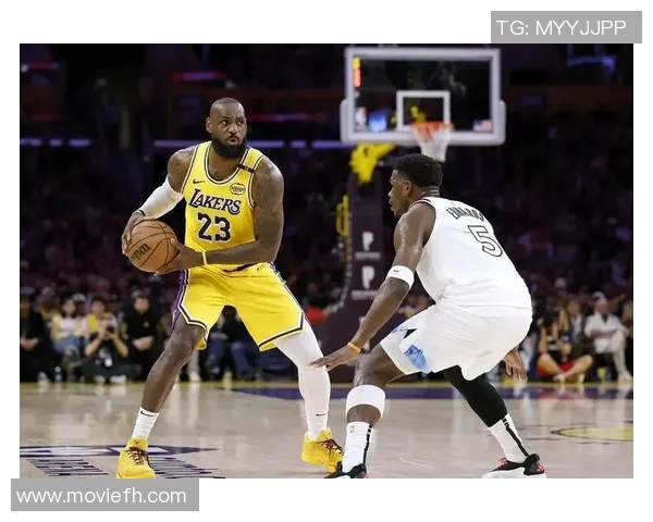 詹姆斯激情复出狂砍44分,骑士力克猛龙扳平比分 詹姆斯激情复出狂砍44分,骑士力克猛龙扳平比分